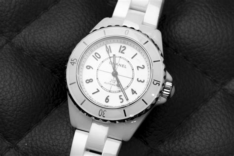 chanel j12 unboxing|How Chanel J12 Timepieces Expertly Marry Performance.